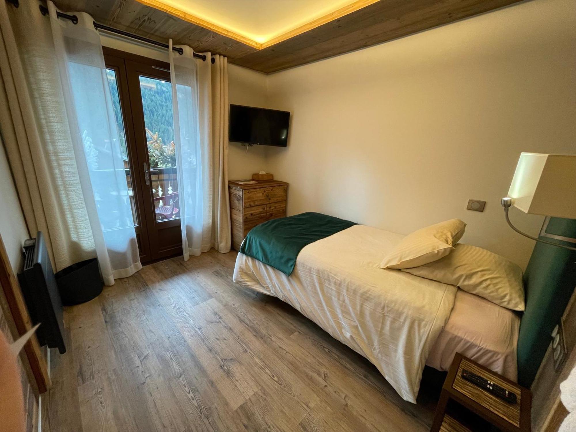 Hotel Les Cornettes Abondance Habitación foto